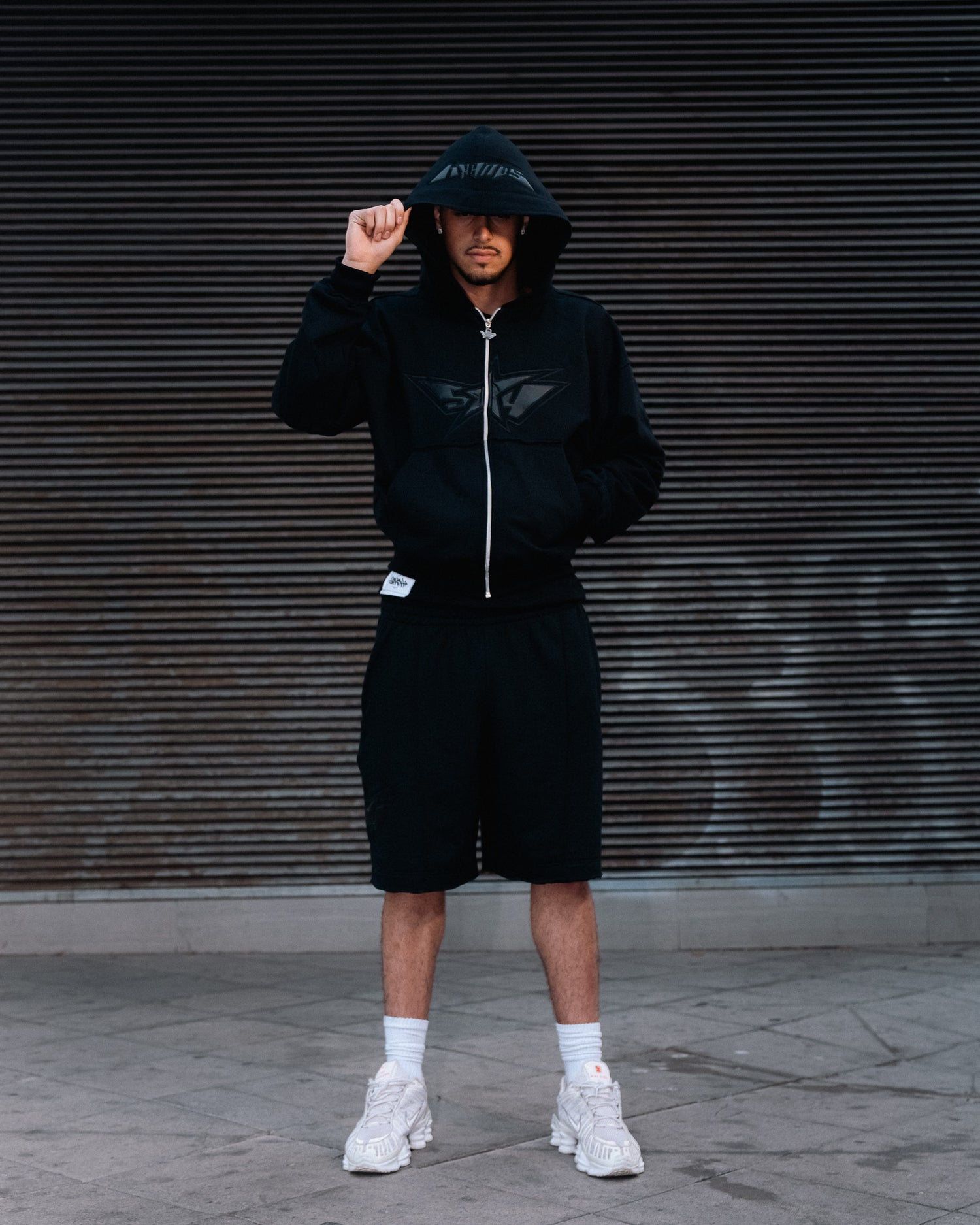 STELLAR TRACK - SHORT