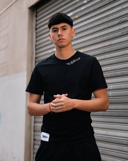 CAMISETA FAMOUS SLIM