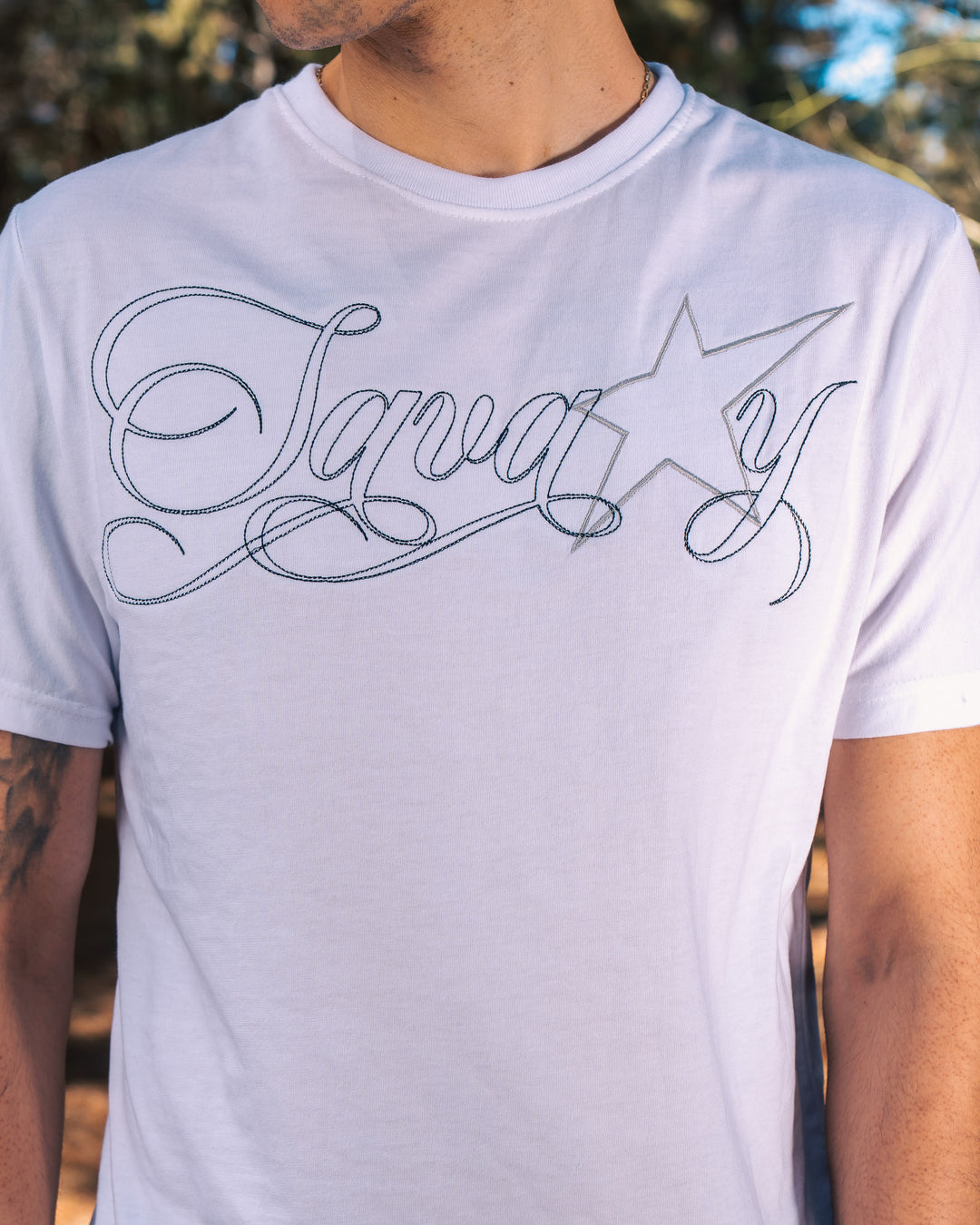 RECON SCRIPT TEE