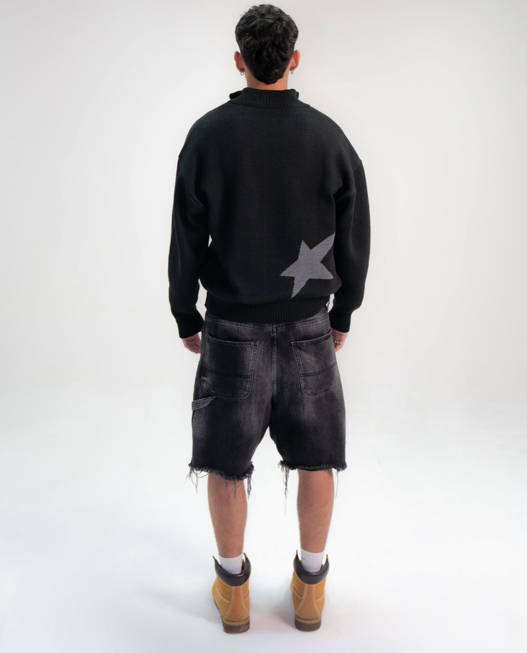 SWEATER FAMOUS